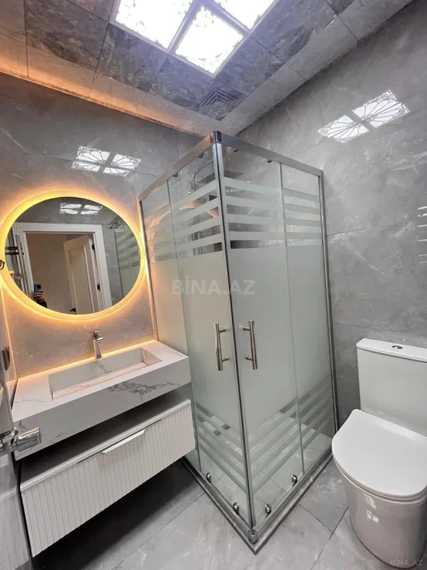 Kirayə verilir 2 otaqlı mənzil 80 m²