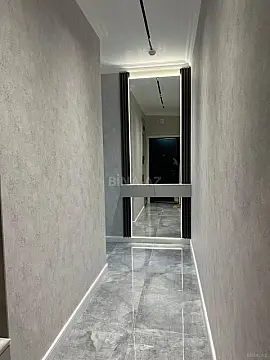 Kirayə verilir 2 otaqlı mənzil 80 m²