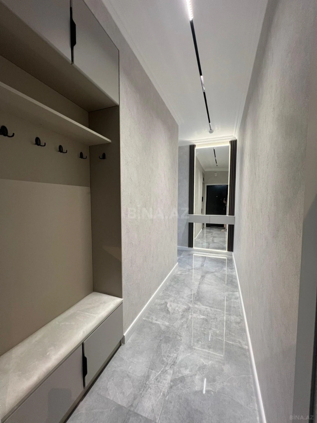Kirayə verilir 2 otaqlı mənzil 80 m²
