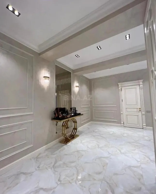 Kirayə verilir 3 otaqlı mənzil 150 m²