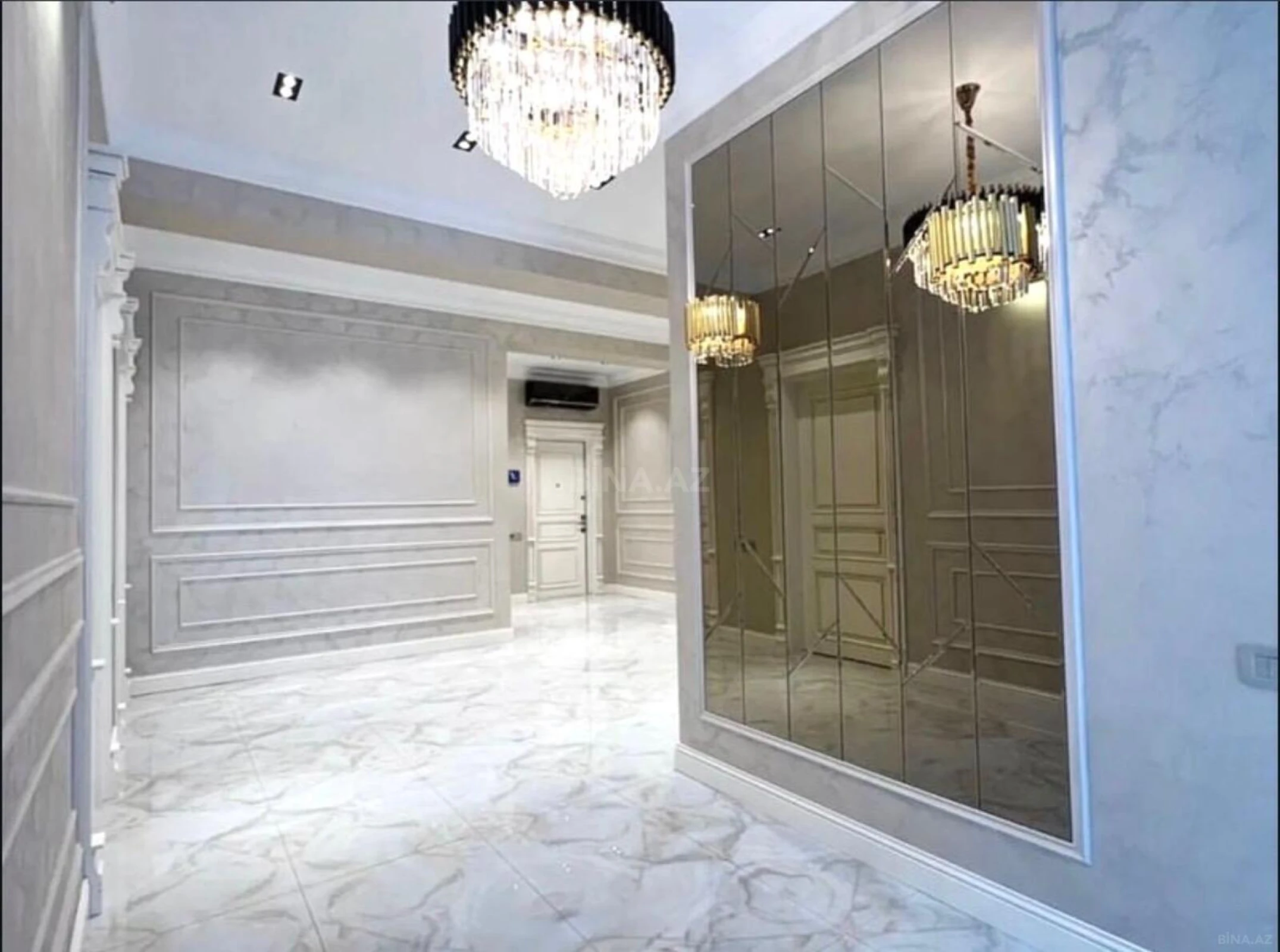 Kirayə verilir 3 otaqlı mənzil 150 m²