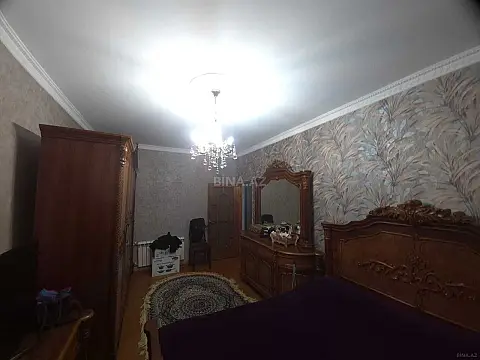 Satılır 4 otaqlı mənzil 95 m²