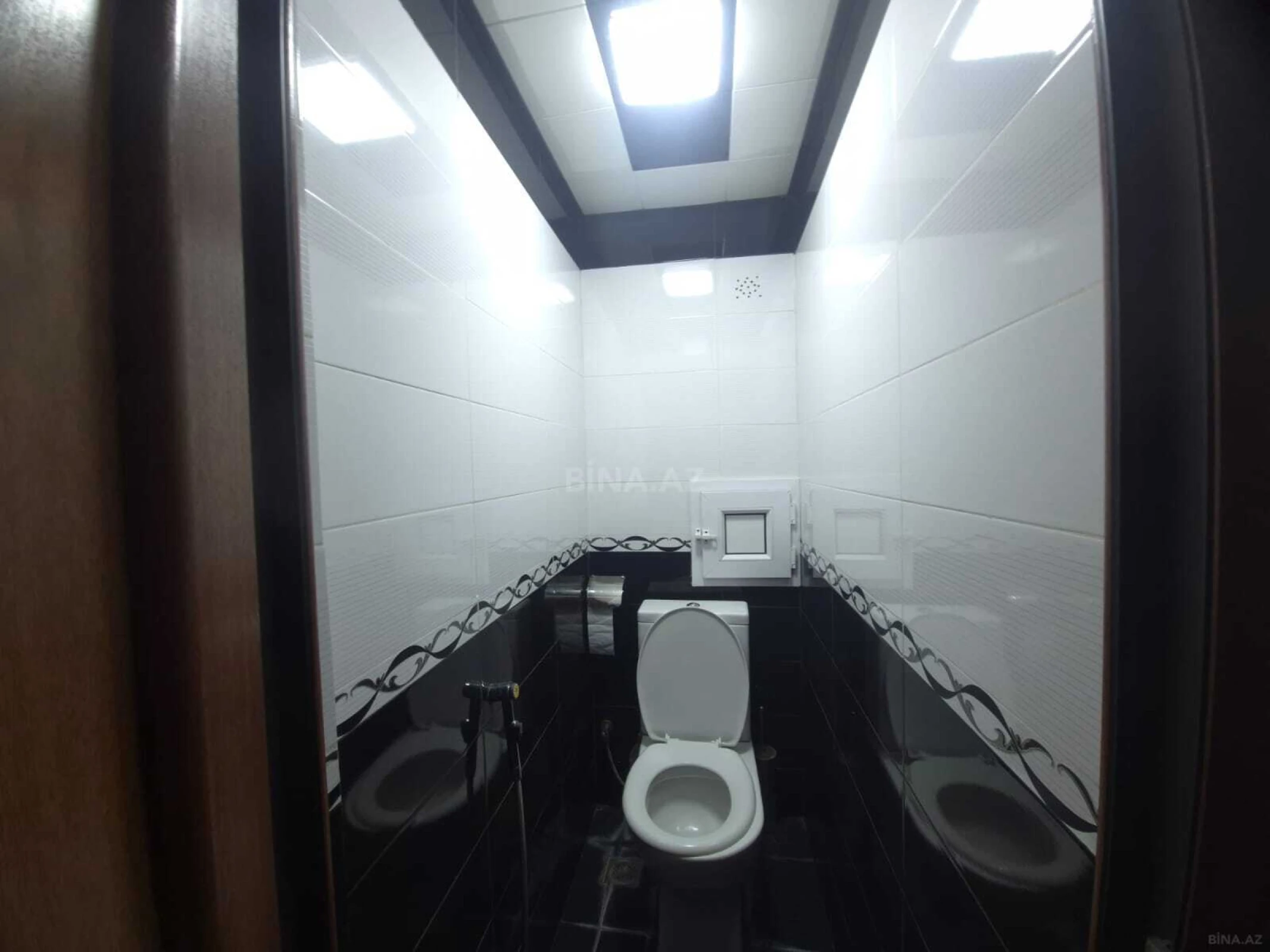 Satılır 4 otaqlı mənzil 95 m²