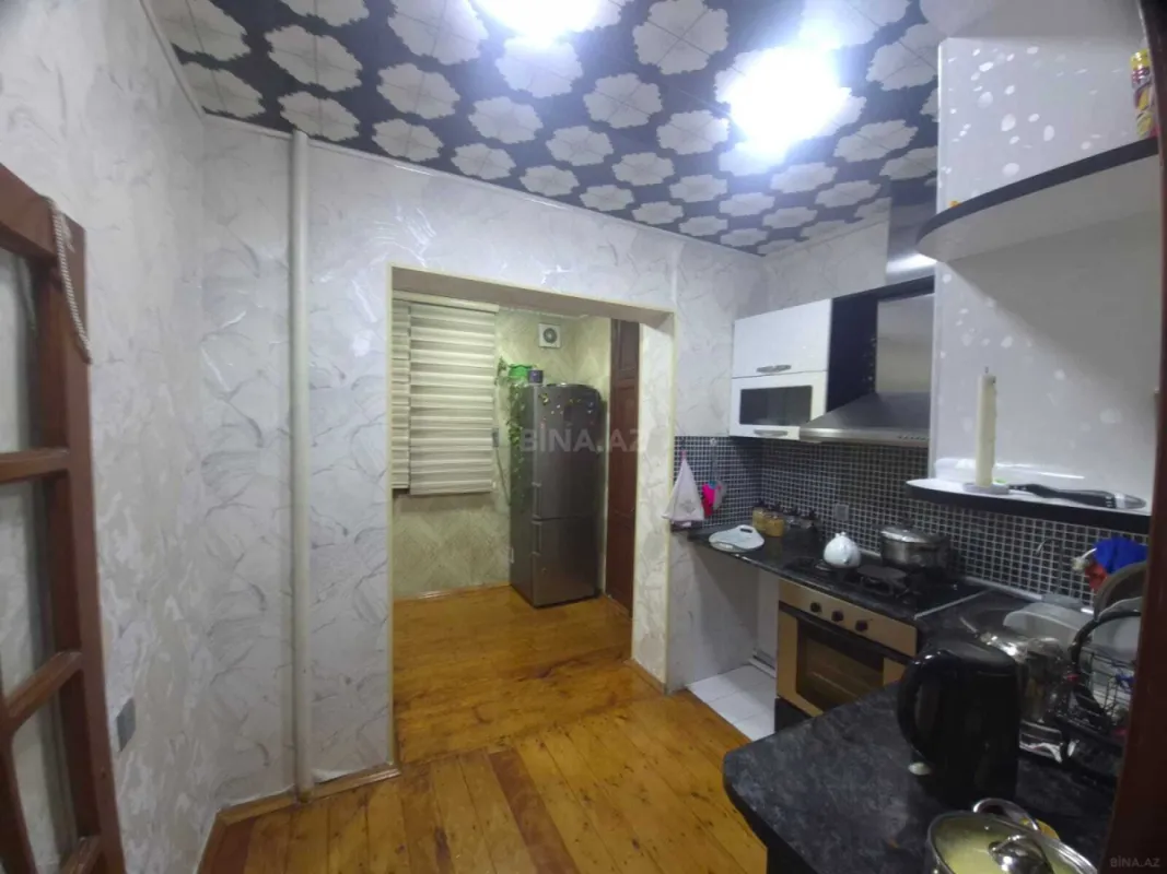 Satılır 4 otaqlı mənzil 95 m²