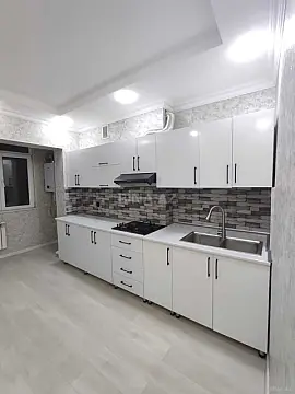 Satılır 3 otaqlı mənzil 53 m²