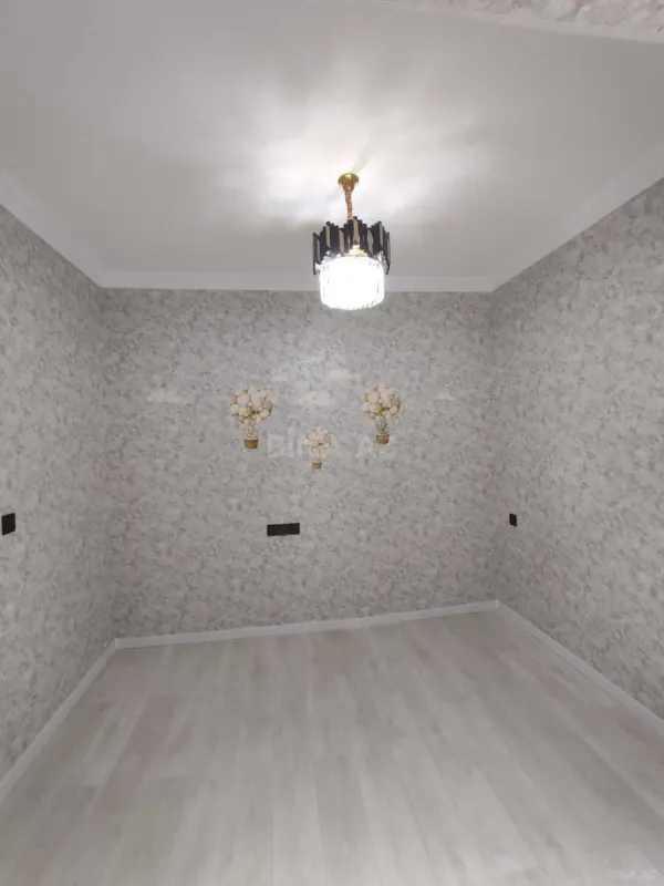 Satılır 3 otaqlı mənzil 53 m²