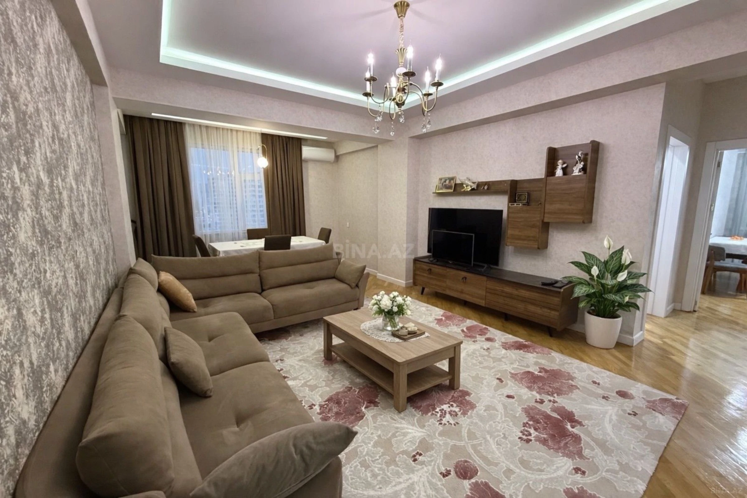 Satılır 3 otaqlı mənzil 90 m²