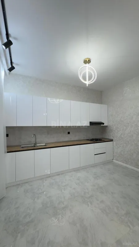 Satılır 4 otaqlı həyət evi 130 m²