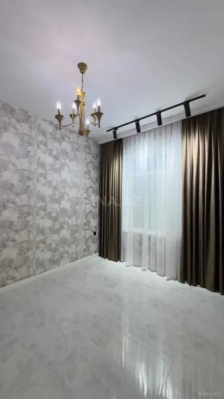 Satılır 4 otaqlı həyət evi 130 m²