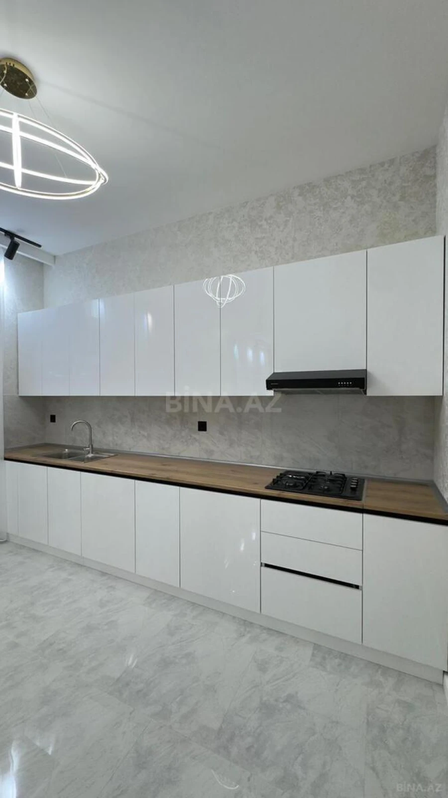 Satılır 4 otaqlı həyət evi 130 m²