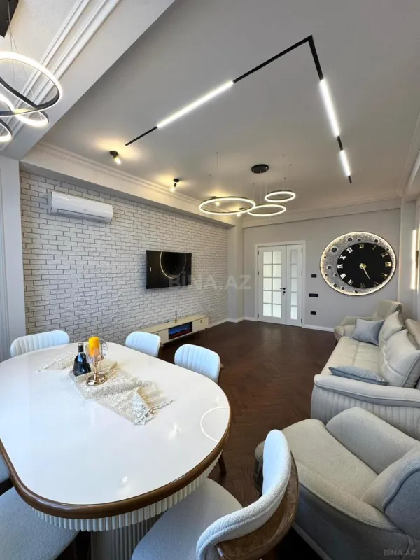 Satılır 3 otaqlı mənzil 100 m²