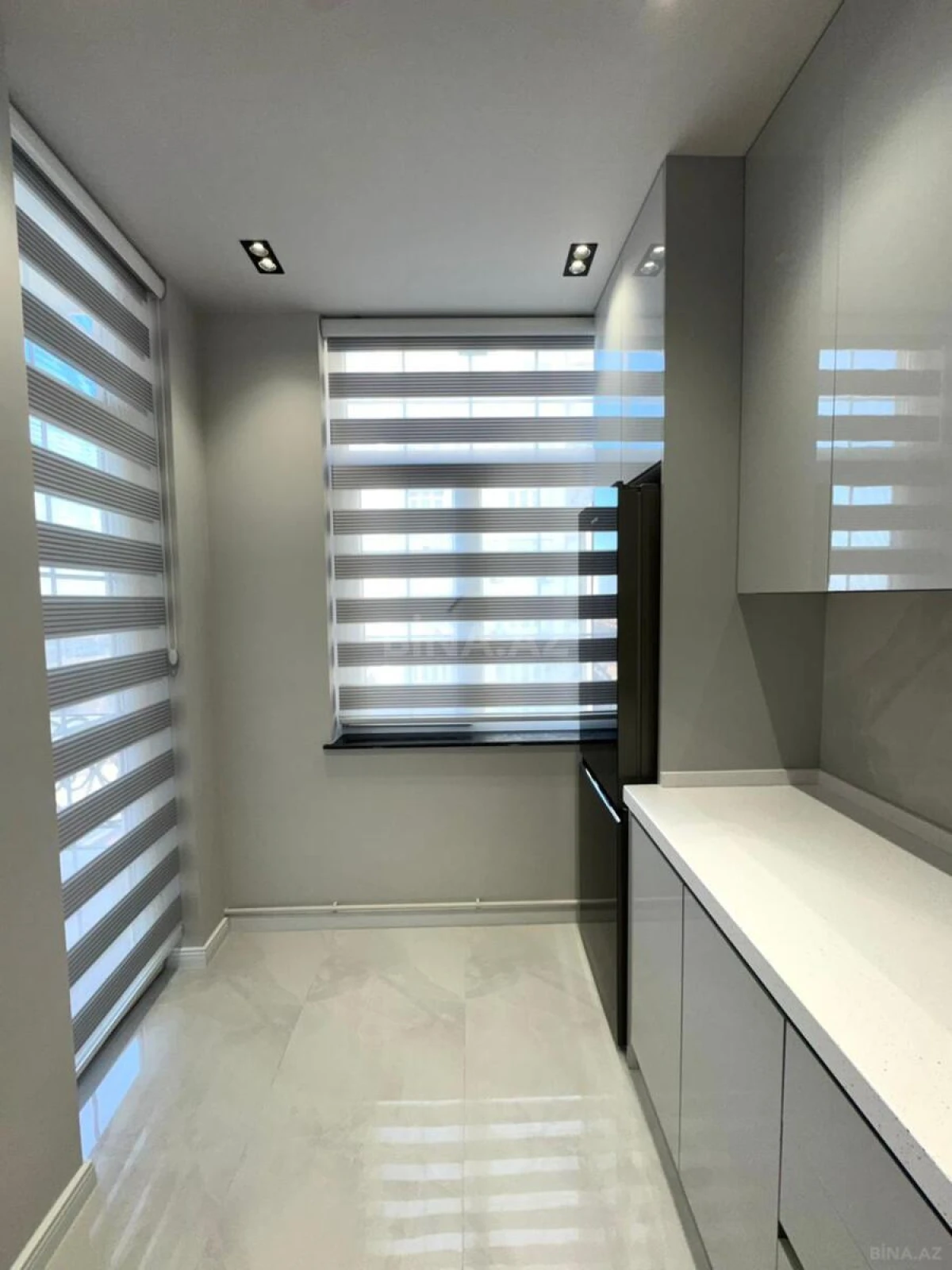 Satılır 3 otaqlı mənzil 100 m²