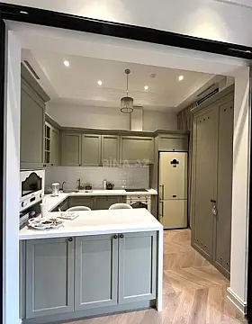 Kirayə verilir 2 otaqlı mənzil 80 m²