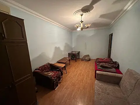 Satılır 2 otaqlı mənzil 60 m²