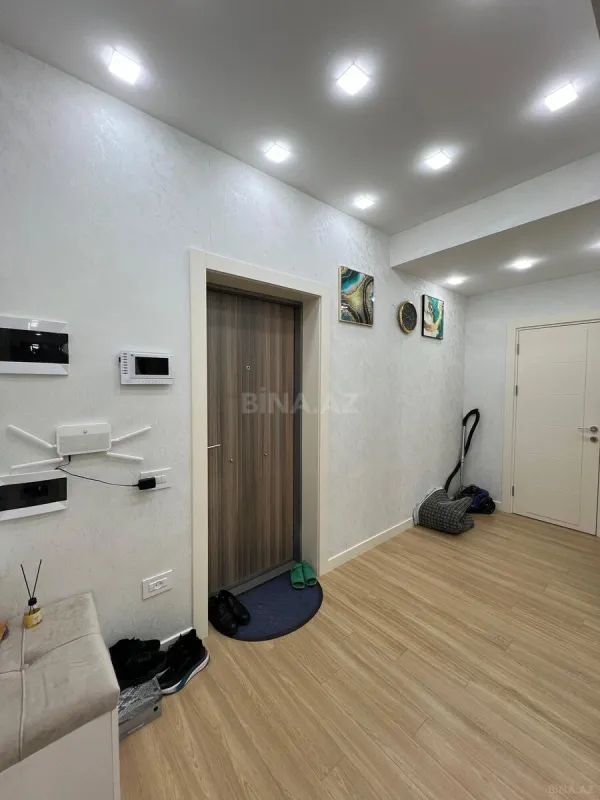 Satılır 2 otaqlı mənzil 90 m²