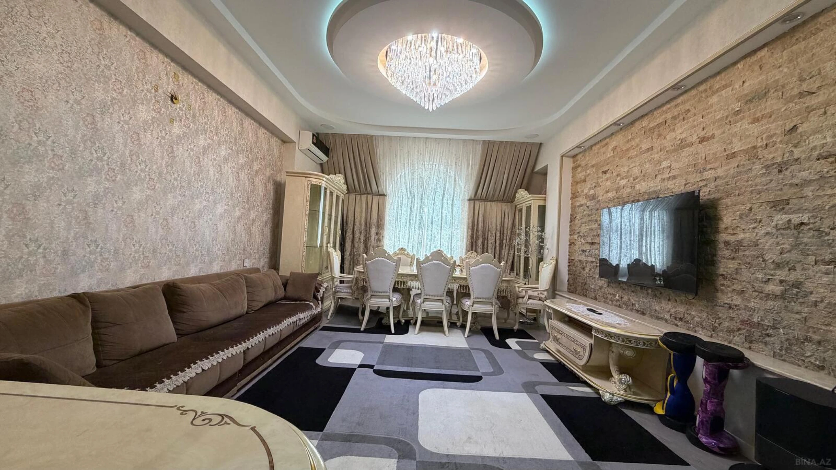 Satılır 3 otaqlı mənzil 120 m²