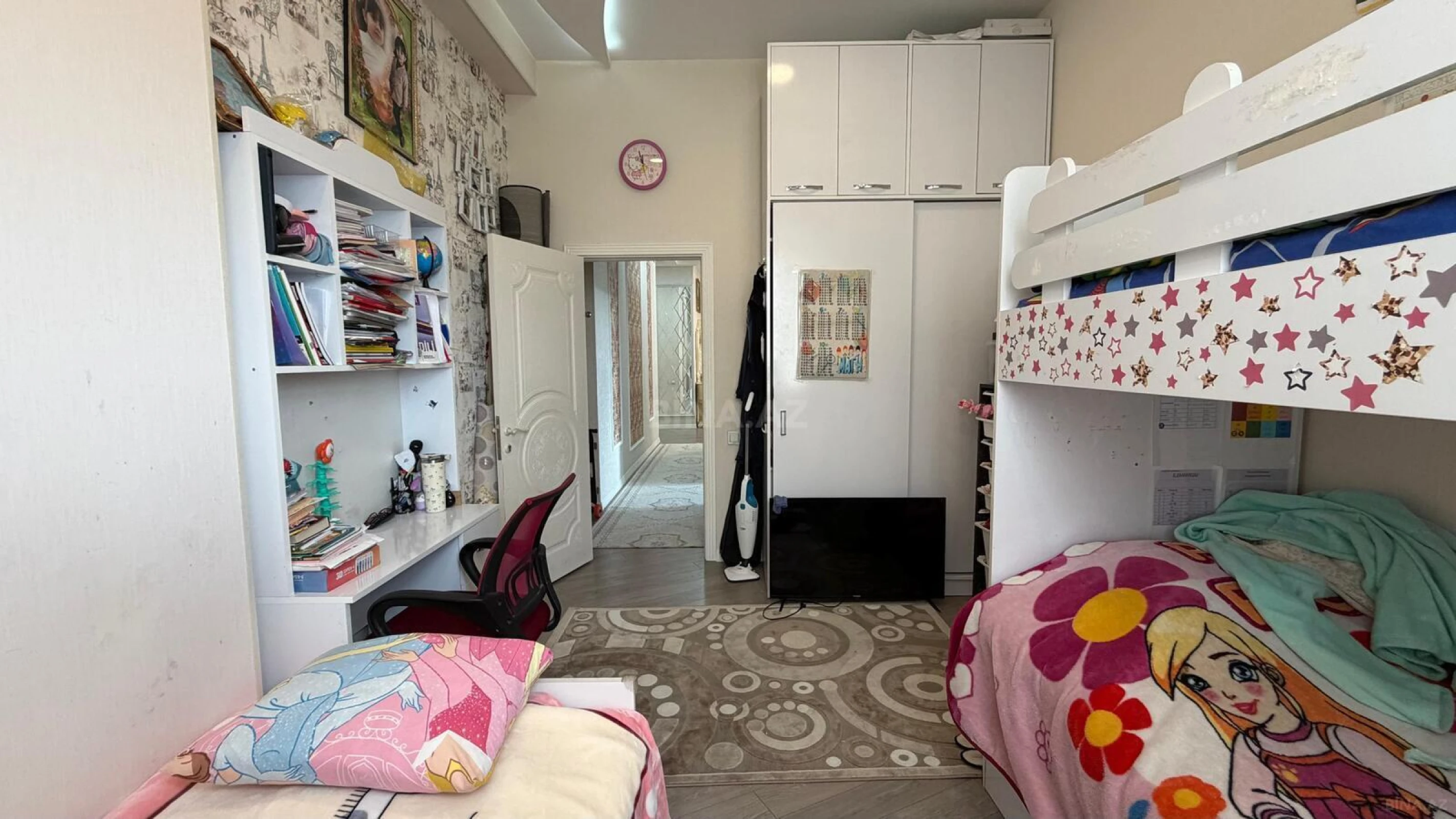 Satılır 3 otaqlı mənzil 120 m²