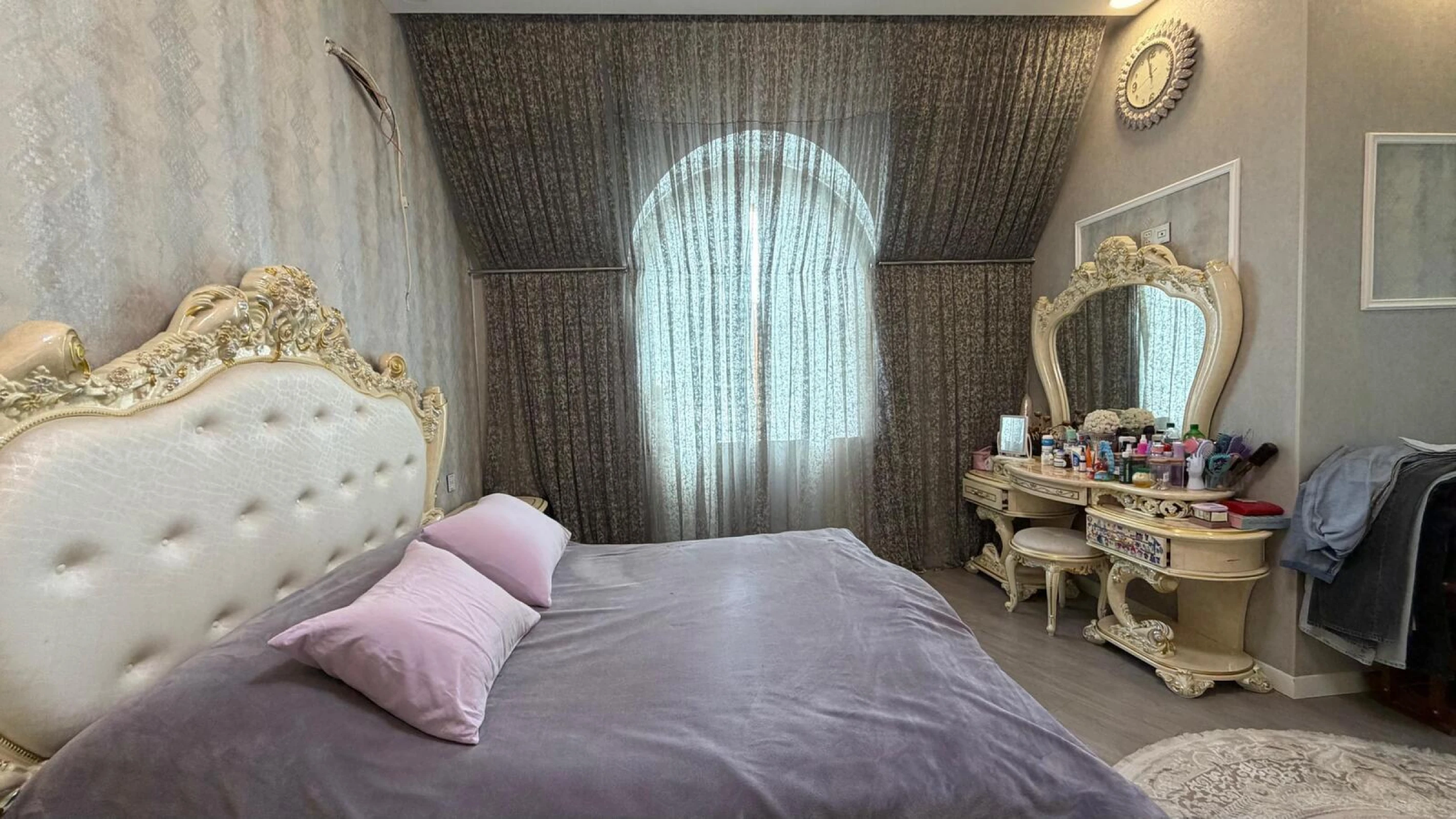 Satılır 3 otaqlı mənzil 120 m²