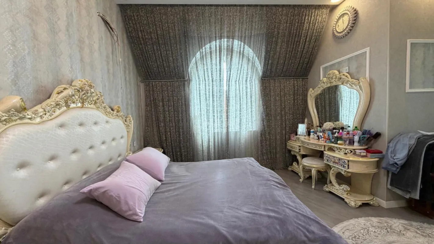 Satılır 3 otaqlı mənzil 120 m²