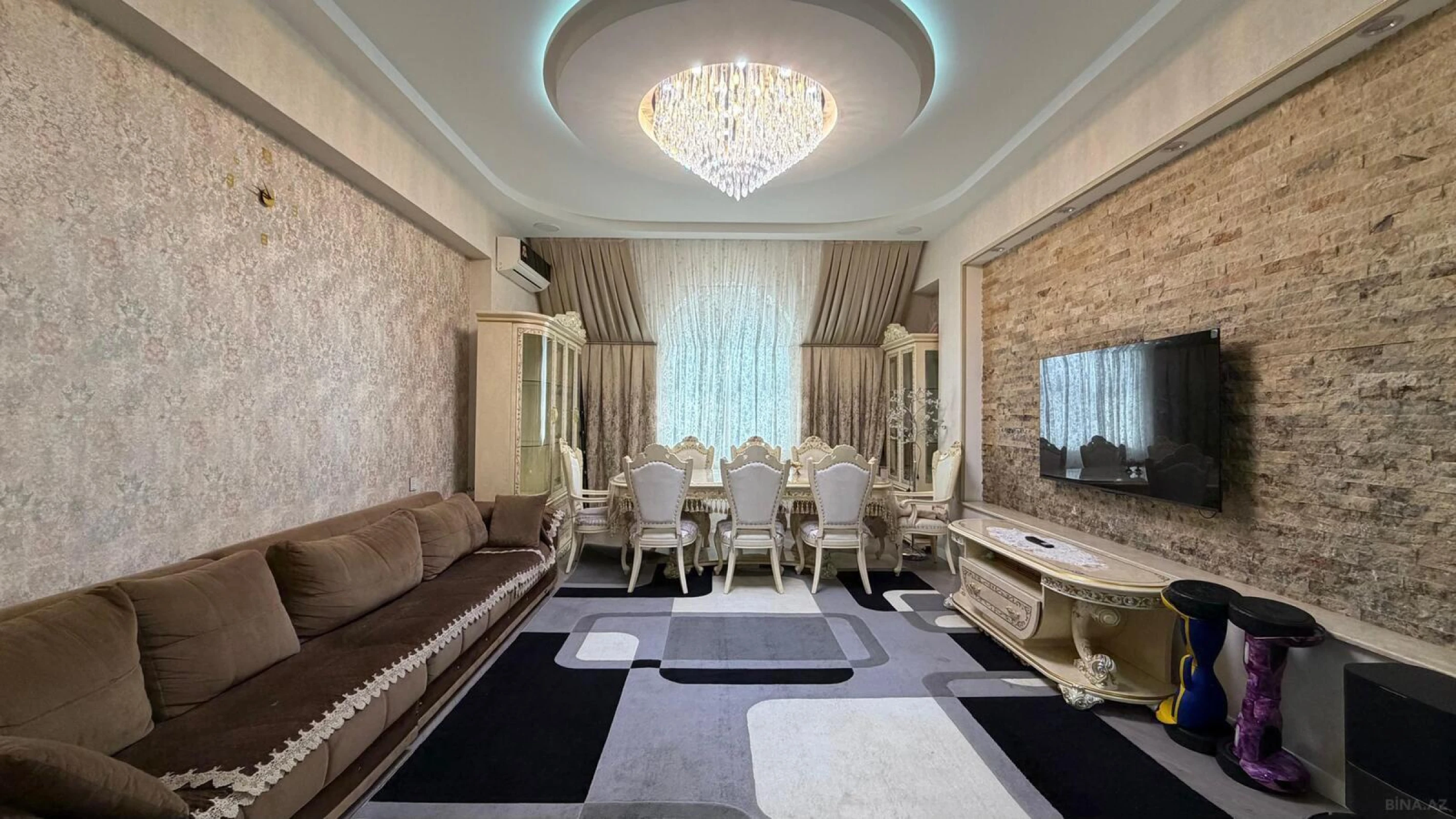 Satılır 3 otaqlı mənzil 120 m²