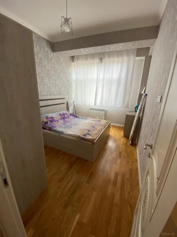 Kirayə verilir 2 otaqlı mənzil 55 m²
