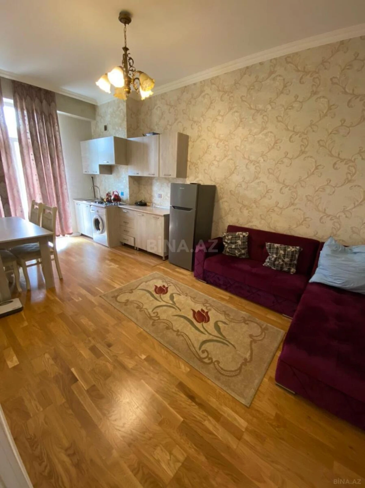 Kirayə verilir 2 otaqlı mənzil 55 m²