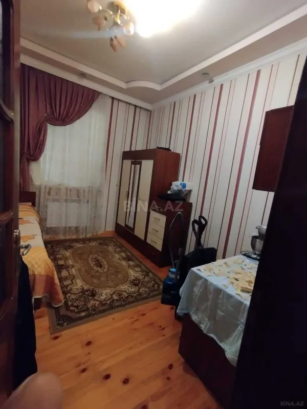 Satılır 4 otaqlı həyət evi 130 m²