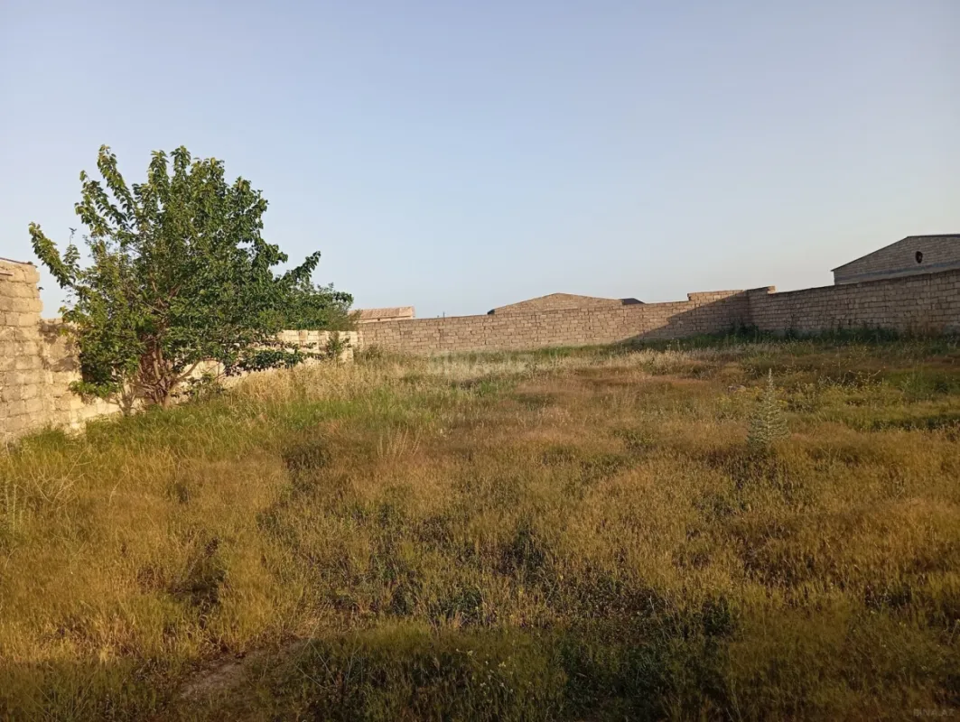 Satılır torpaq sahəsi 10 m²