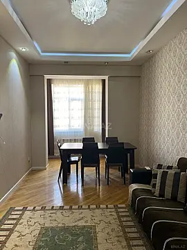 Kirayə verilir 2 otaqlı mənzil 65 m²
