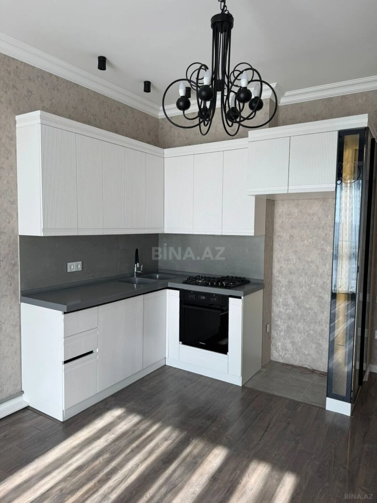 Satılır 2 otaqlı mənzil 60 m²