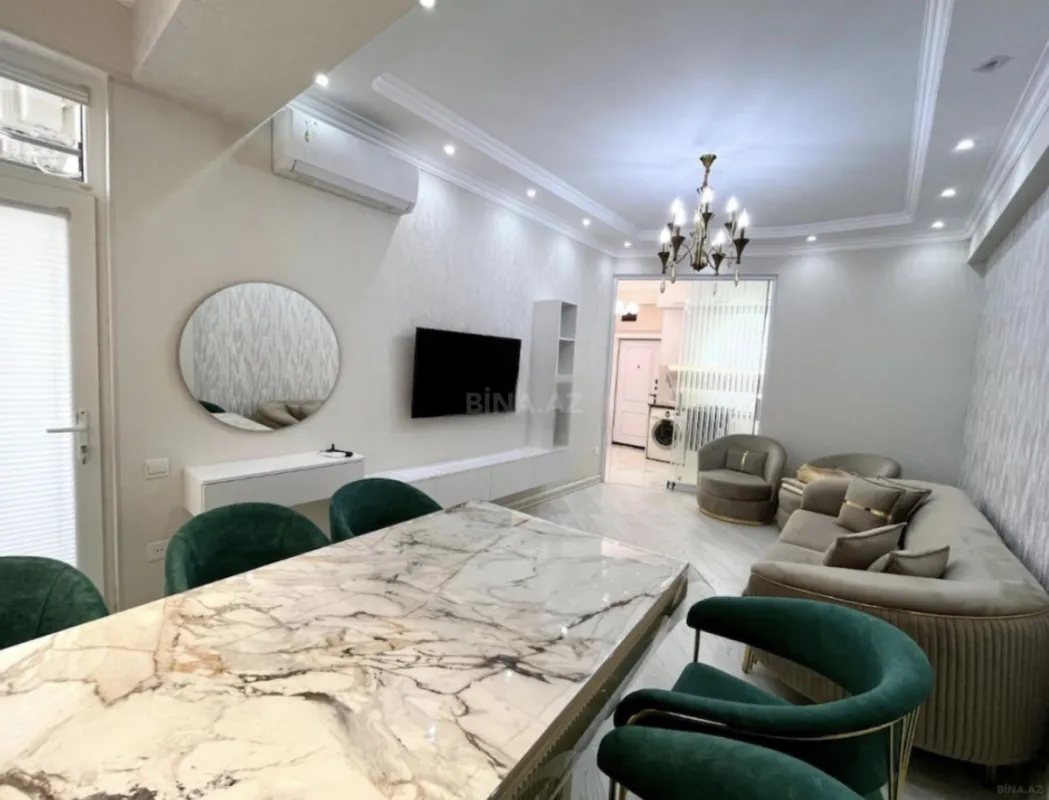 Kirayə verilir 2 otaqlı mənzil 65 m²