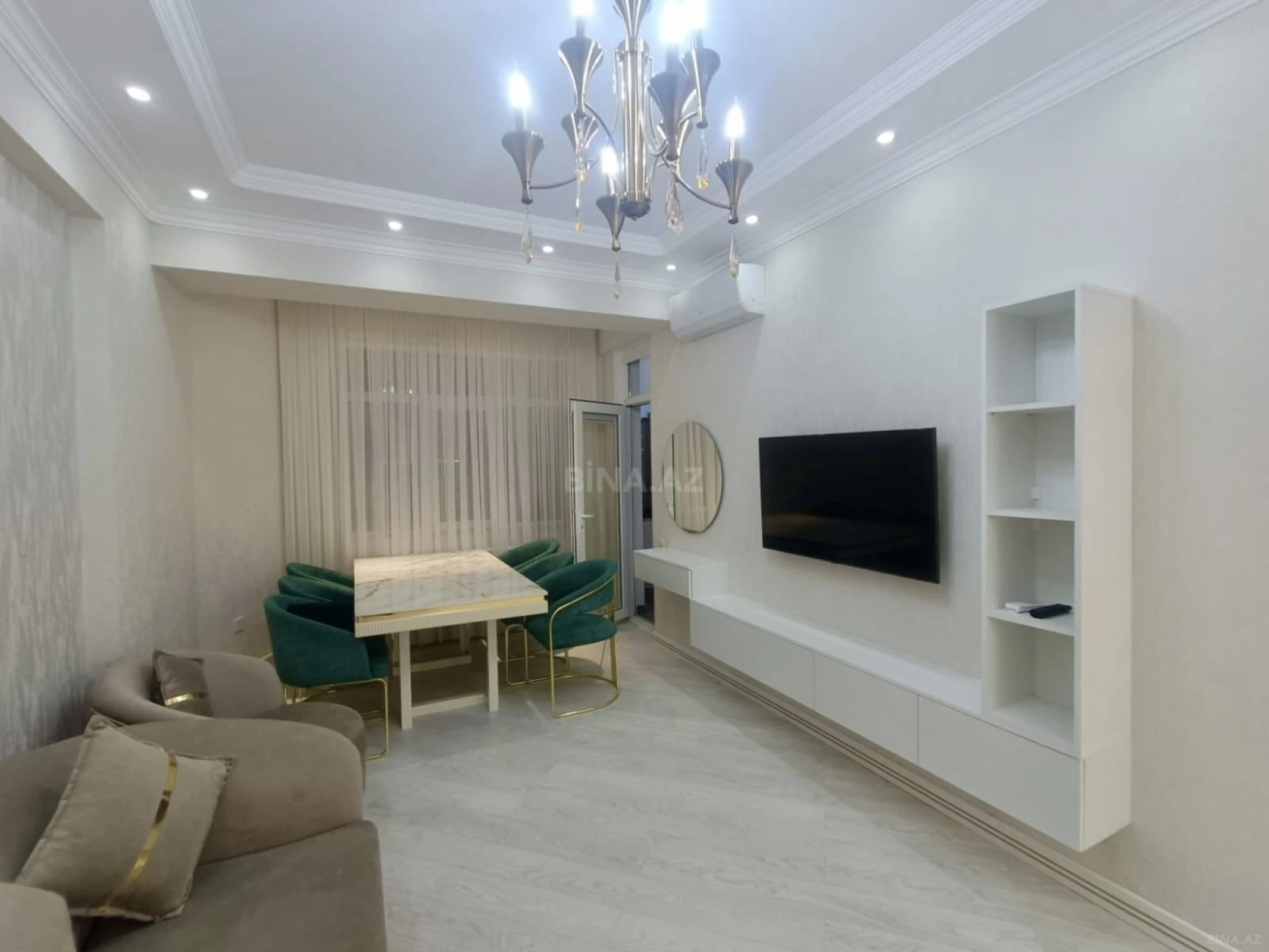 Kirayə verilir 2 otaqlı mənzil 65 m²