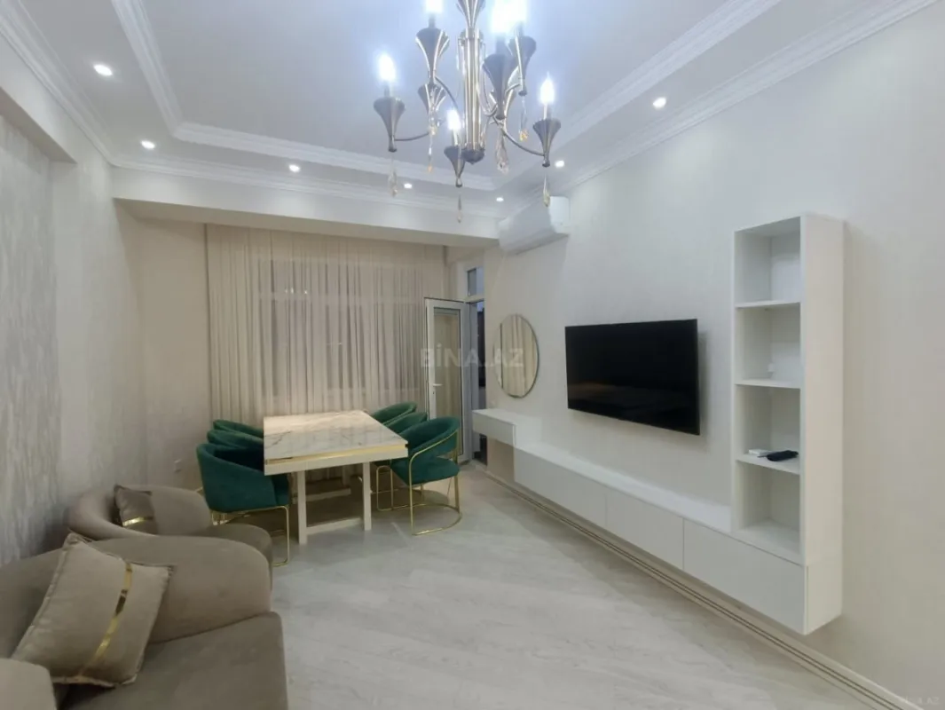 Kirayə verilir 2 otaqlı mənzil 65 m²