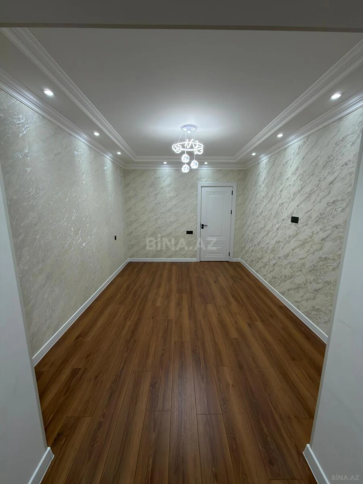 Satılır 2 otaqlı mənzil 60 m²