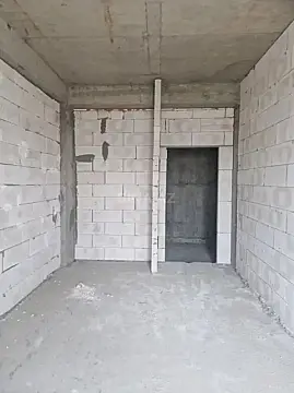 Satılır 3 otaqlı mənzil 130 m²
