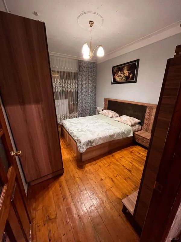 Satılır 2 otaqlı mənzil 60 m²