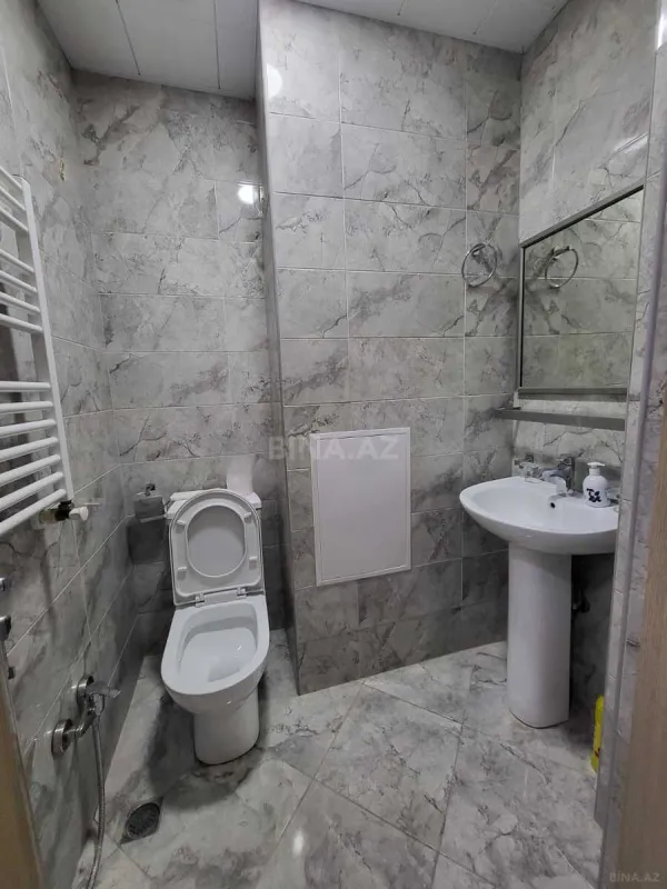Satılır 3 otaqlı mənzil 108 m²