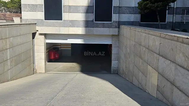 Satılır 3 otaqlı mənzil 108 m²