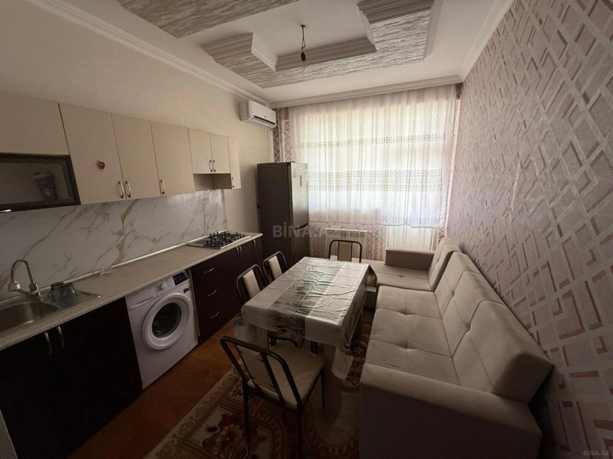 Kirayə verilir 2 otaqlı mənzil 70 m²