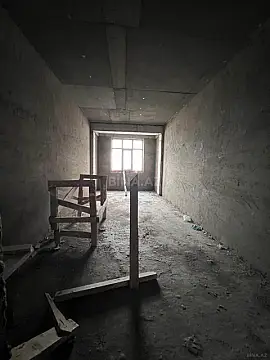 Satılır 4 otaqlı mənzil 219 m²