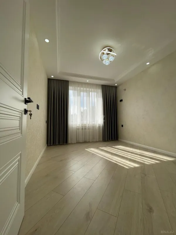 Satılır 2 otaqlı mənzil 60 m²