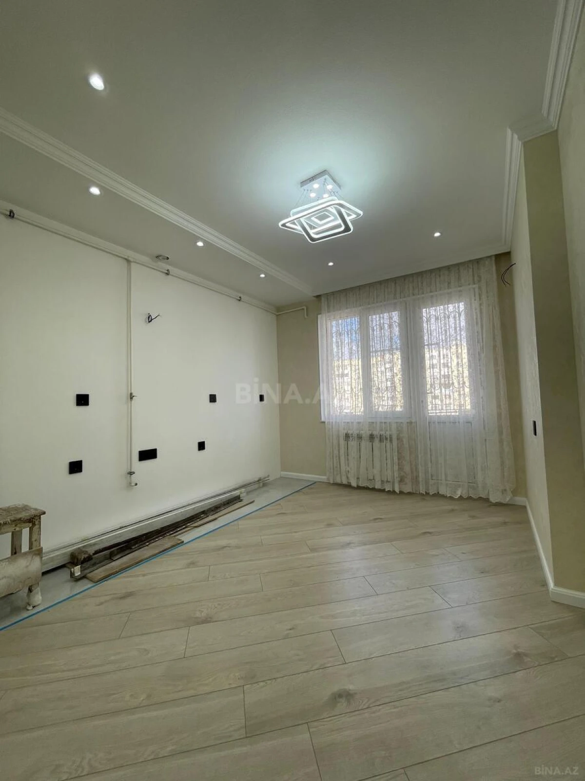 Satılır 2 otaqlı mənzil 60 m²