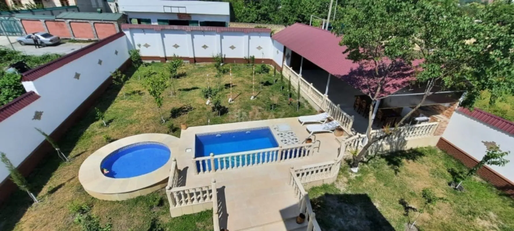 Kirayə verilir 6 otaqlı həyət evi 250 m²