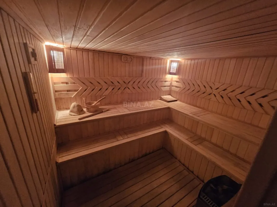 Kirayə verilir 6 otaqlı həyət evi 250 m²