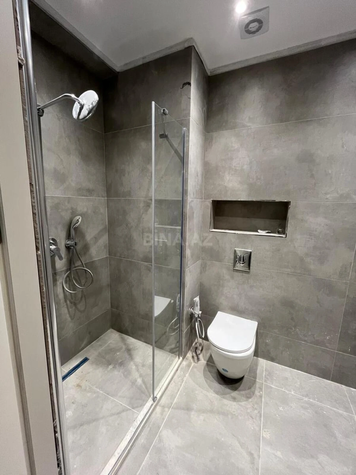 Satılır 2 otaqlı mənzil 56.3 m²