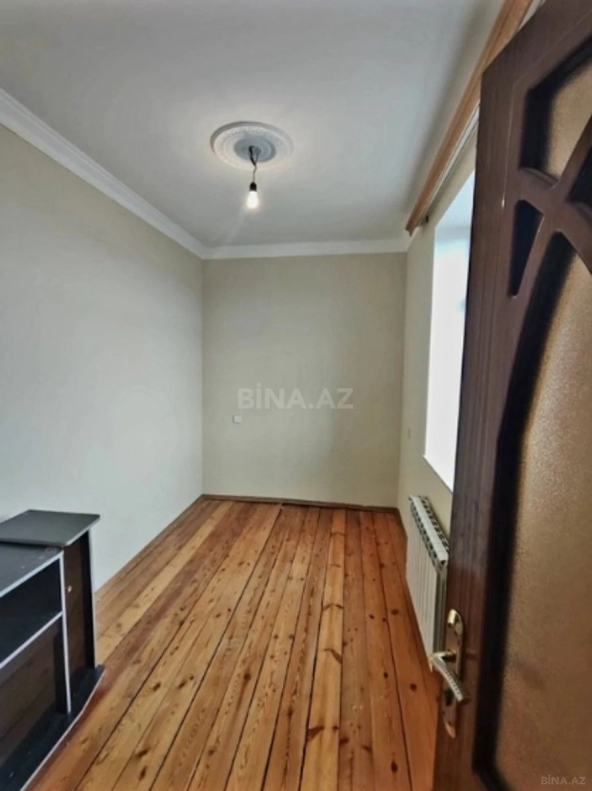 Satılır 4 otaqlı həyət evi 240 m²