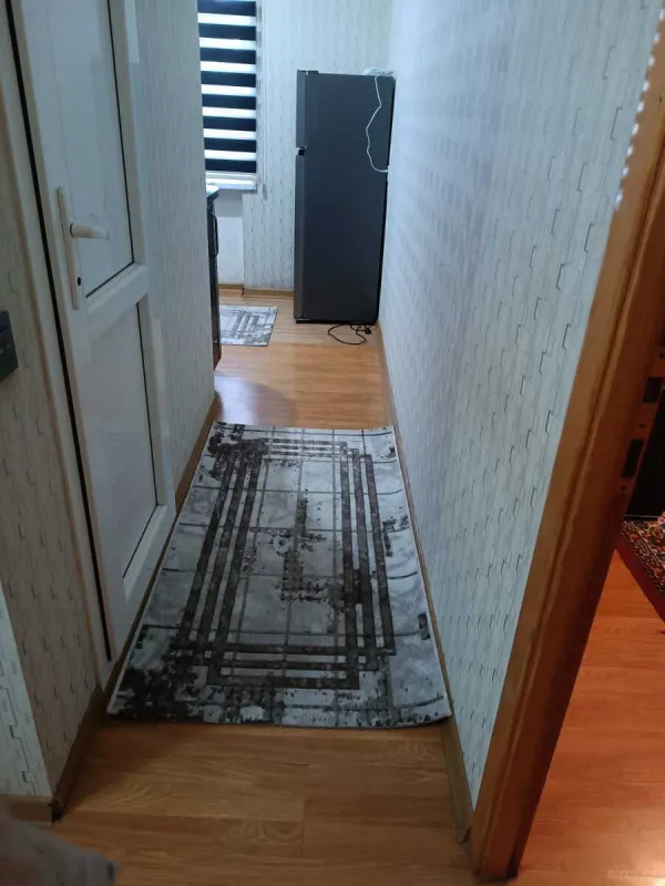 Kirayə verilir 2 otaqlı mənzil 47 m²