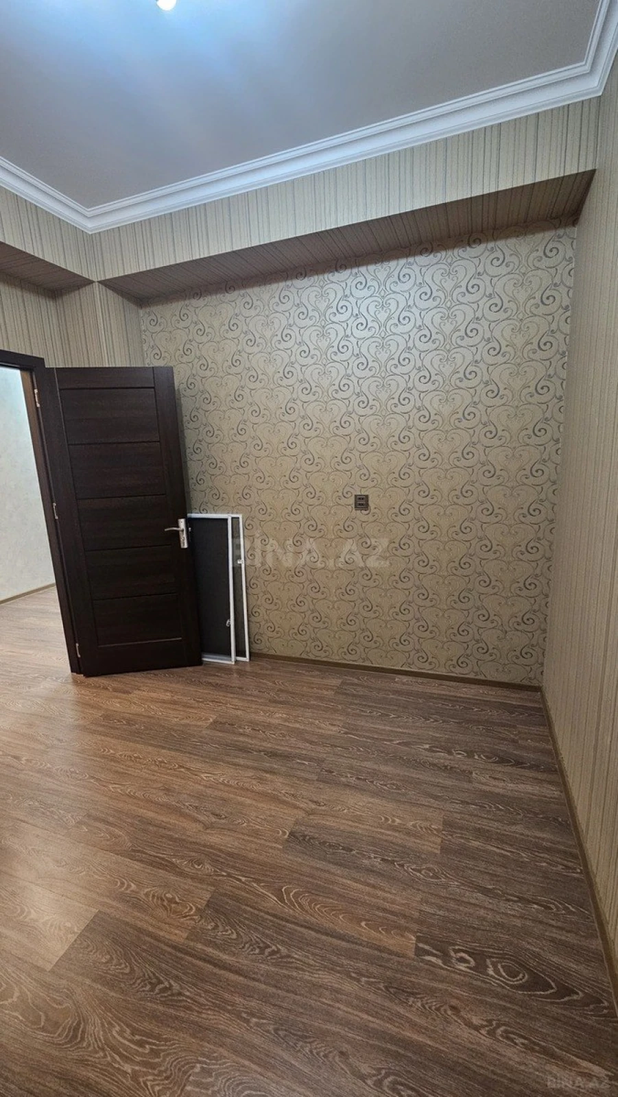Satılır 3 otaqlı mənzil 83 m²