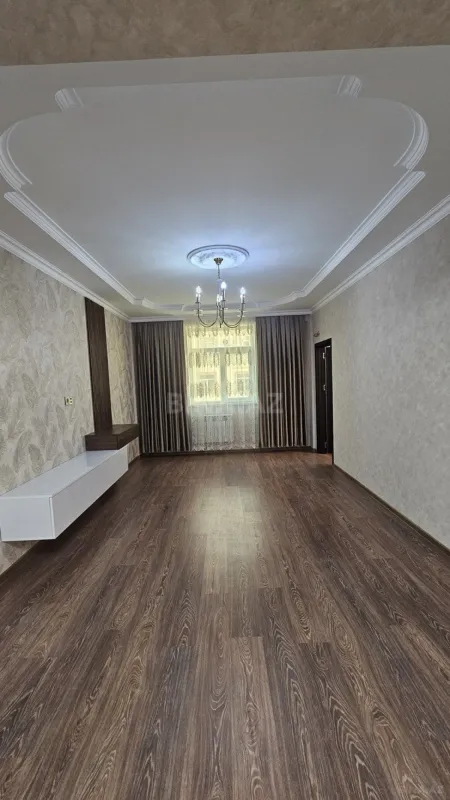Satılır 3 otaqlı mənzil 83 m²