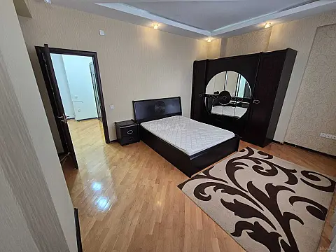 Kirayə verilir 3 otaqlı mənzil 100 m²